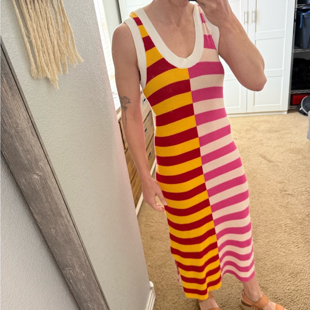 Striped Colorblock Sleeveless Midi Lifjt Sweater Dress in Pink, Yellow & Red